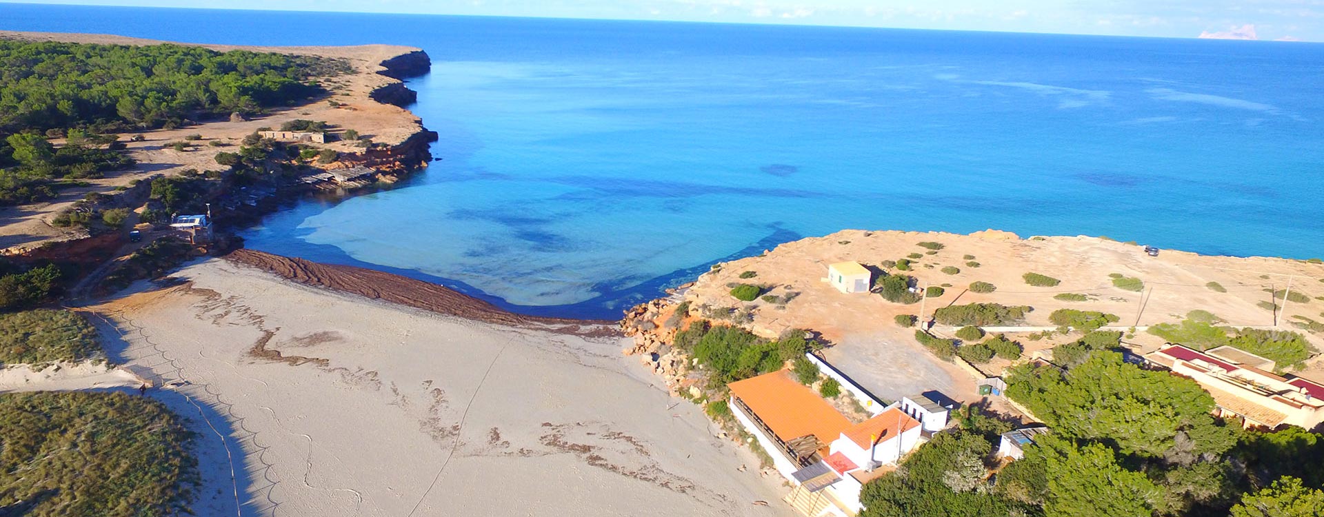 Vista aérea de Cala Saona